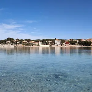 Appartement Joli Les Pieds Dans L Eau Avec Place De Parking Gratuite